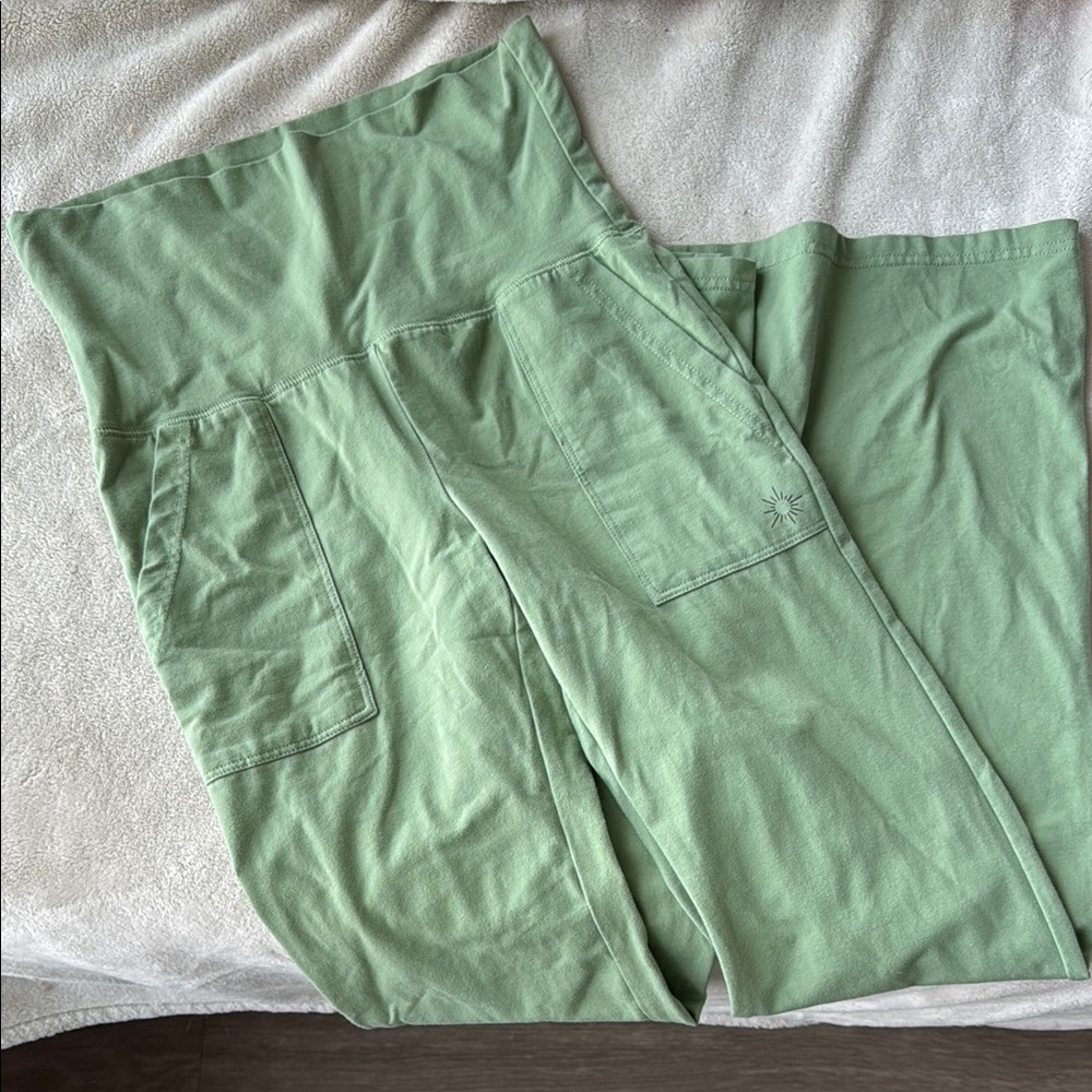 Aerie Green Leggings